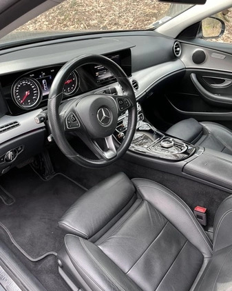 Mercedes-Benz Klasa E cena 82999 przebieg: 363000, rok produkcji 2018 z Rzeszów małe 704